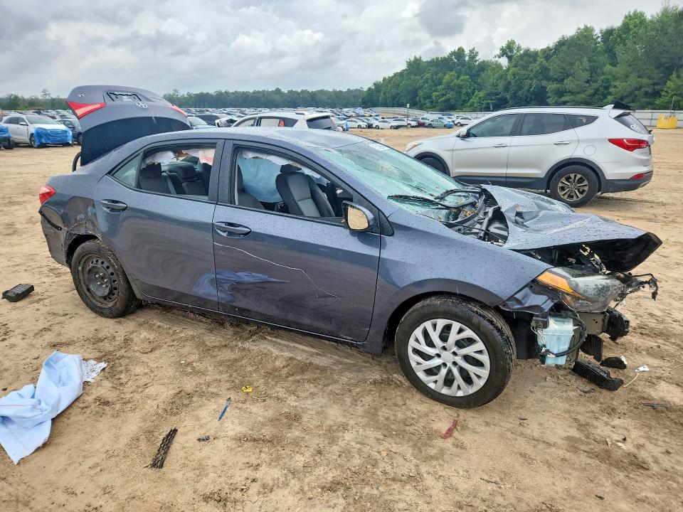 Photo 4 from auction – 2019 TOYOTA COROLLA with VIN 5YFBURHE4KP864432