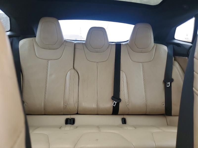 Photo 10 from auction – 2016 TESLA MODEL S with VIN 5YJSA1E20GF123881