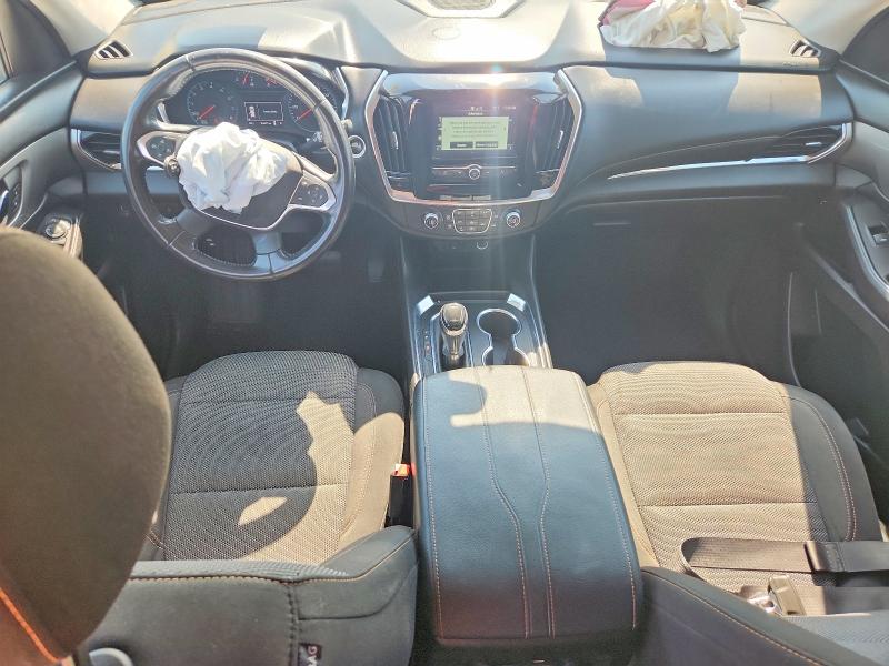 Photo 8 from auction – 2018 CHEVROLET TRAVERSE with VIN 1GNERGKW3JJ185167