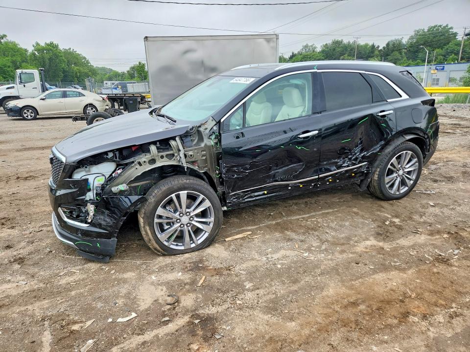 CADILLAC XT5 2025 with VIN 1GYKNCRS5SZ120840 - Photo from auction