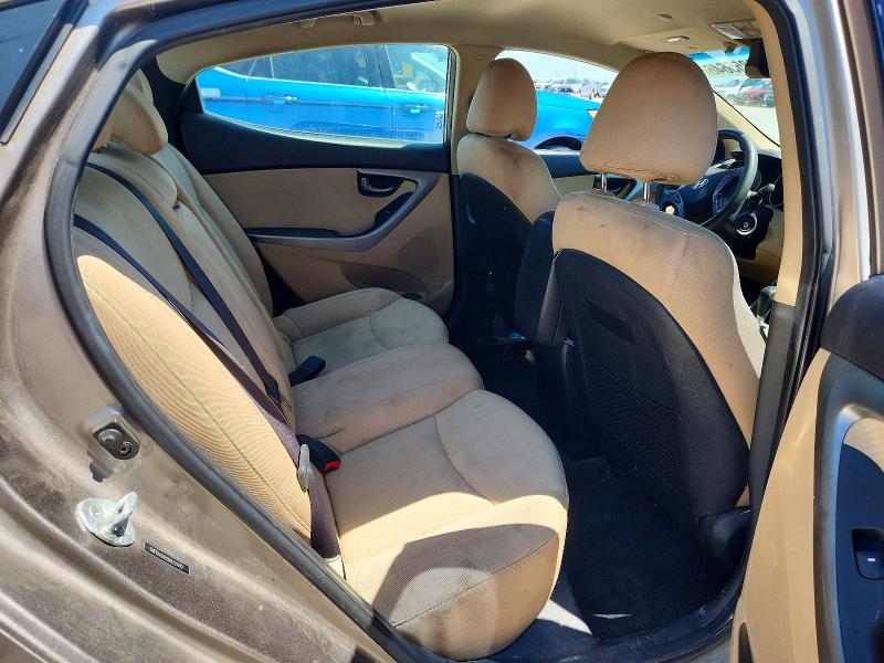 Снимка 10 от търг – 2013 HYUNDAI ELANTRA с VIN 5NPDH4AE0DH291412