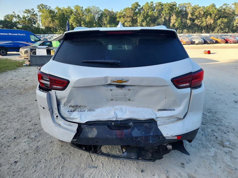Photo 6 from auction – 2024 CHEVROLET BLAZER with VIN 3GNKBLR40RS225753