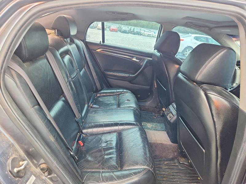 Photo 10 from auction – 2005 ACURA TL with VIN 19UUA66255A060577