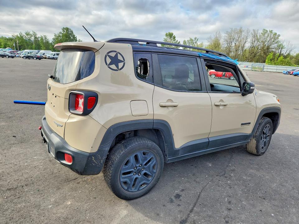 Photo 3 from auction – 2017 JEEP RENEGADE with VIN ZACCJBCB4HPE98454