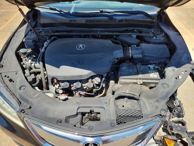 Photo 11 from auction – 2016 ACURA TLX with VIN 19UUB2F31GA009675
