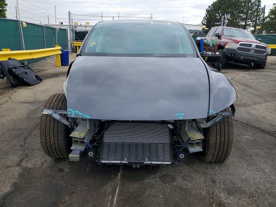 Photo 5 from auction – 2026 TESLA MODEL Y with VIN 7SAYGDEE6TF536566