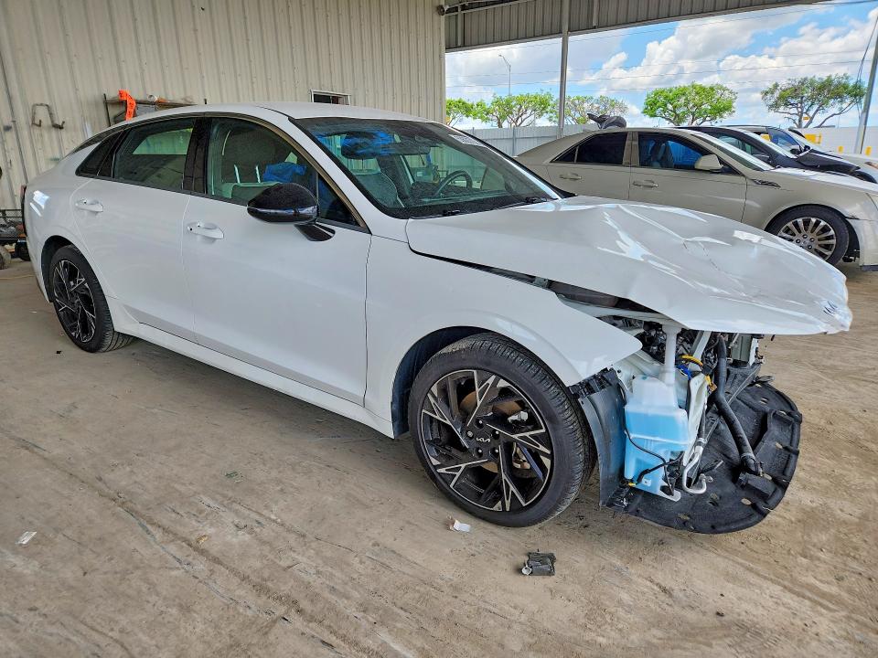 Photo 4 from auction – 2025 KIA K5 with VIN KNAG64J79S5309923