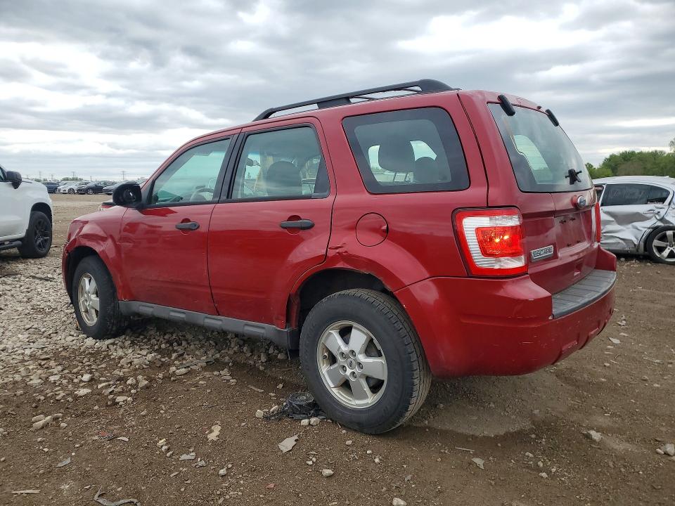 Photo 2 from auction – 2010 FORD ESCAPE with VIN 1FMCU0C70AKC88131