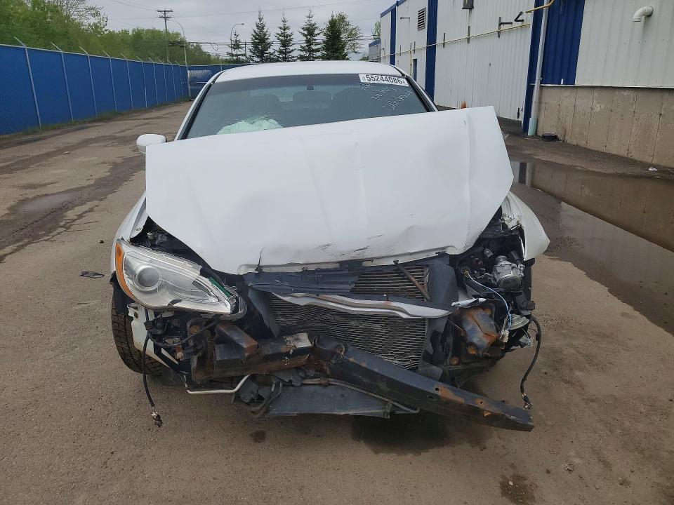 Photo 5 from auction – 2013 CHRYSLER 200 with VIN 1C3CCBBB0DN758660