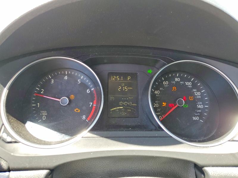 Photo 9 from auction – 2015 VOLKSWAGEN JETTA with VIN 3VWD17AJ2FM323838