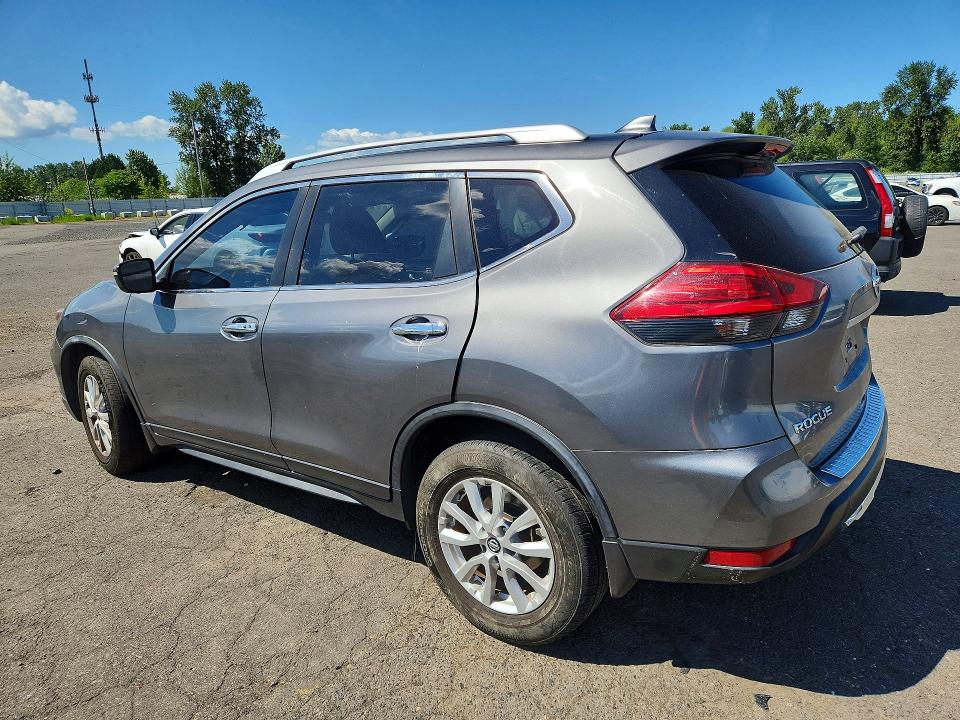 Photo 2 from auction – 2017 NISSAN ROGUE with VIN JN8AT2MT3HW144988
