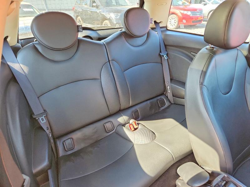 Photo 10 from auction – 2011 MINI COOPER with VIN WMWSU3C50BT096751
