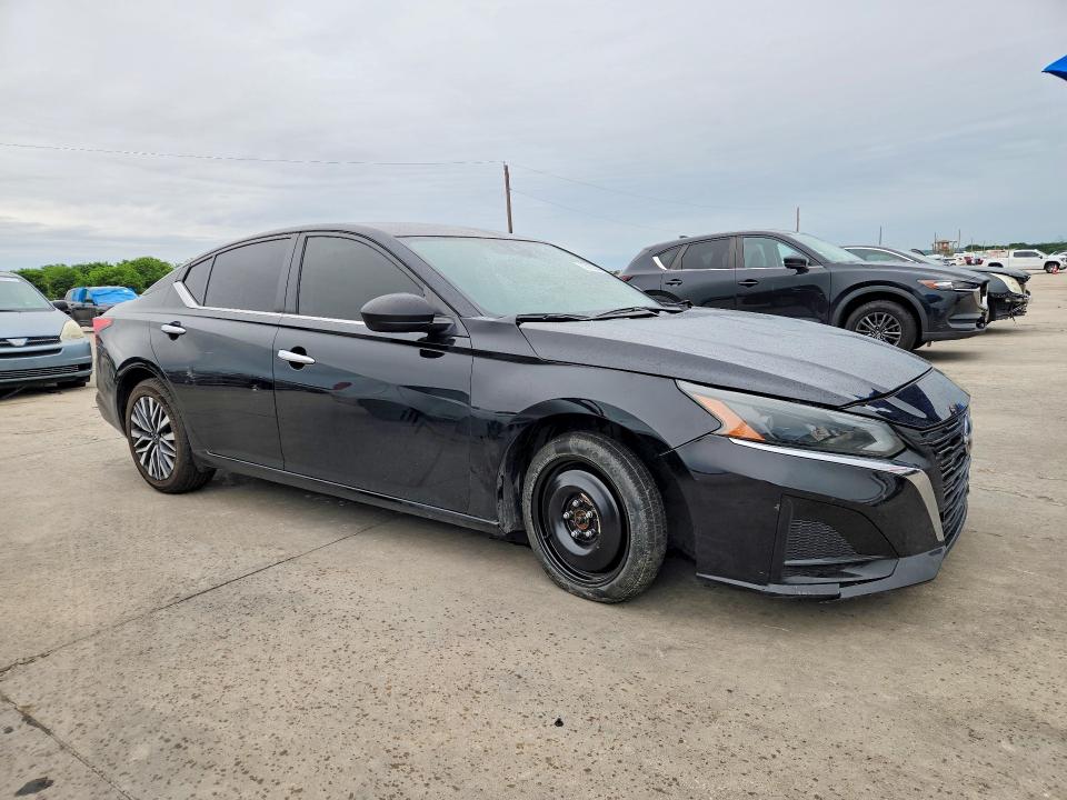 Photo 4 from auction – 2024 NISSAN ALTIMA with VIN 1N4BL4DV2RN305129