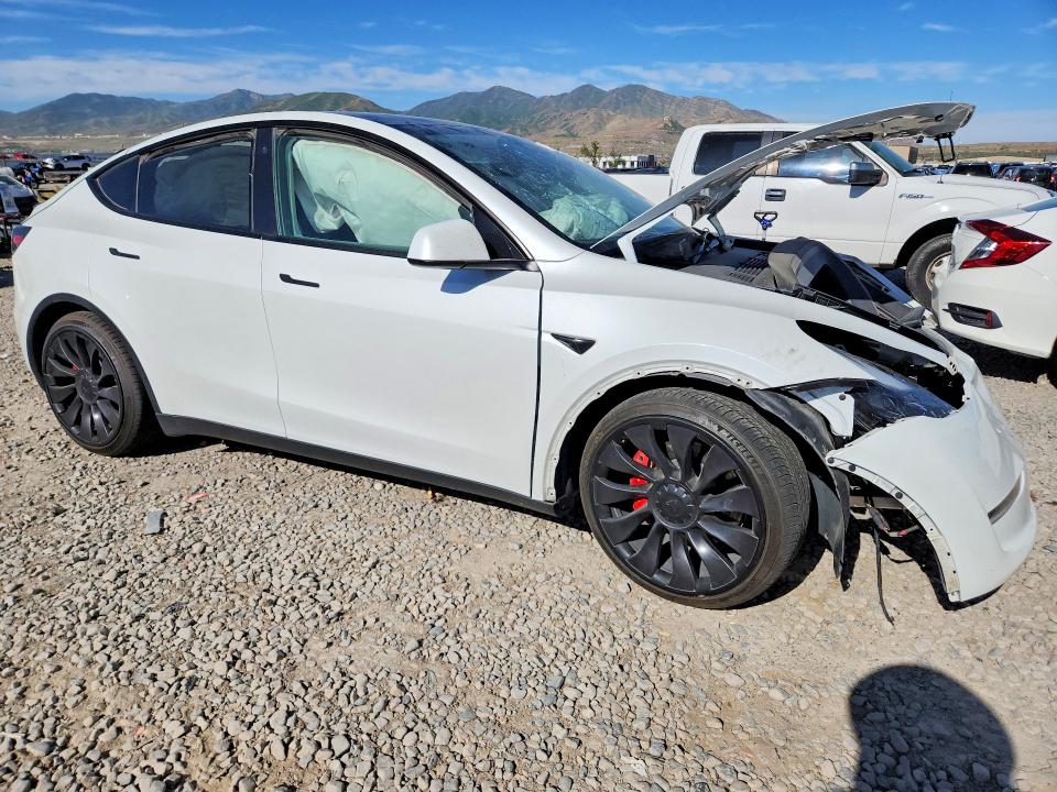 Photo 4 from auction – 2023 TESLA MODEL Y with VIN 7SAYGDEF3PF636039