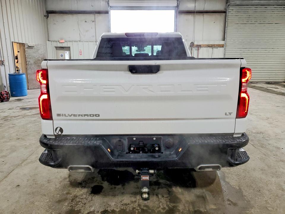 Снимка 6 от търг – 2023 CHEVROLET SILVERADO с VIN 3GCUDFED4PG321100