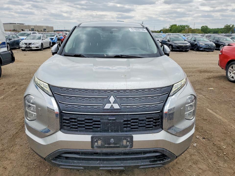 Снимка 5 от търг – 2022 MITSUBISHI OUTLANDER с VIN JA4J4TA8XNZ064381
