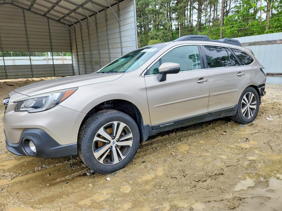SUBARU OUTBACK 2018 مع رقم تعريف المركبة 4S4BSAKC9J3243009 - صورة من المزاد