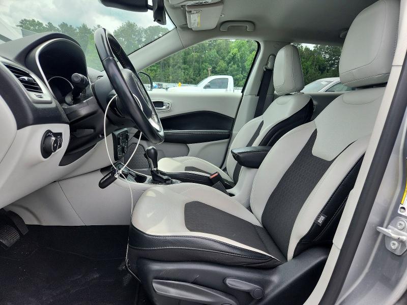Photo 7 from auction – 2019 JEEP COMPASS with VIN 3C4NJDBB0KT836289