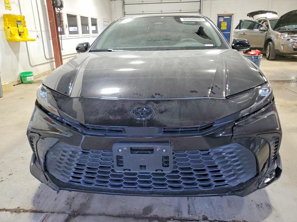 Photo 5 from auction – 2026 TOYOTA CAMRY with VIN 4T1DAACK9TU668437