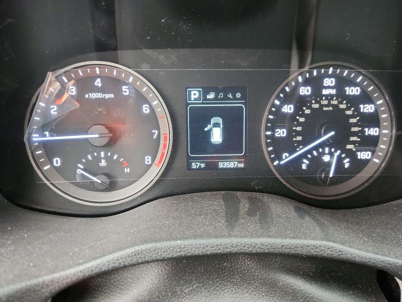 Photo 9 from auction – 2016 HYUNDAI TUCSON with VIN KM8J33A46GU100651