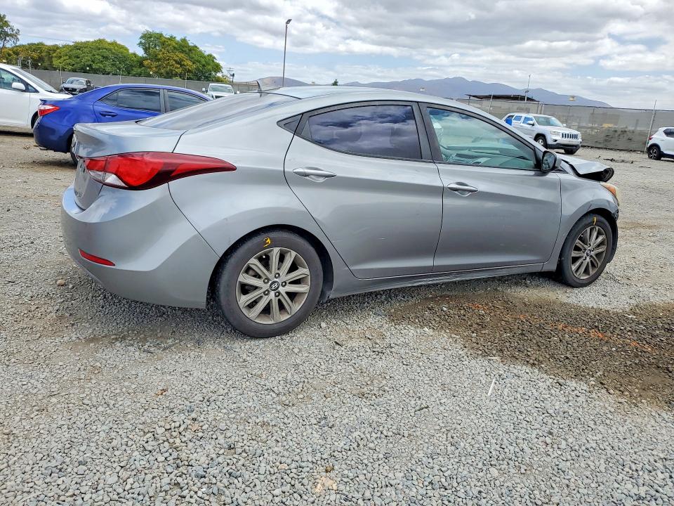 Photo 3 from auction – 2014 HYUNDAI ELANTRA with VIN KMHDH4AE5EU158017