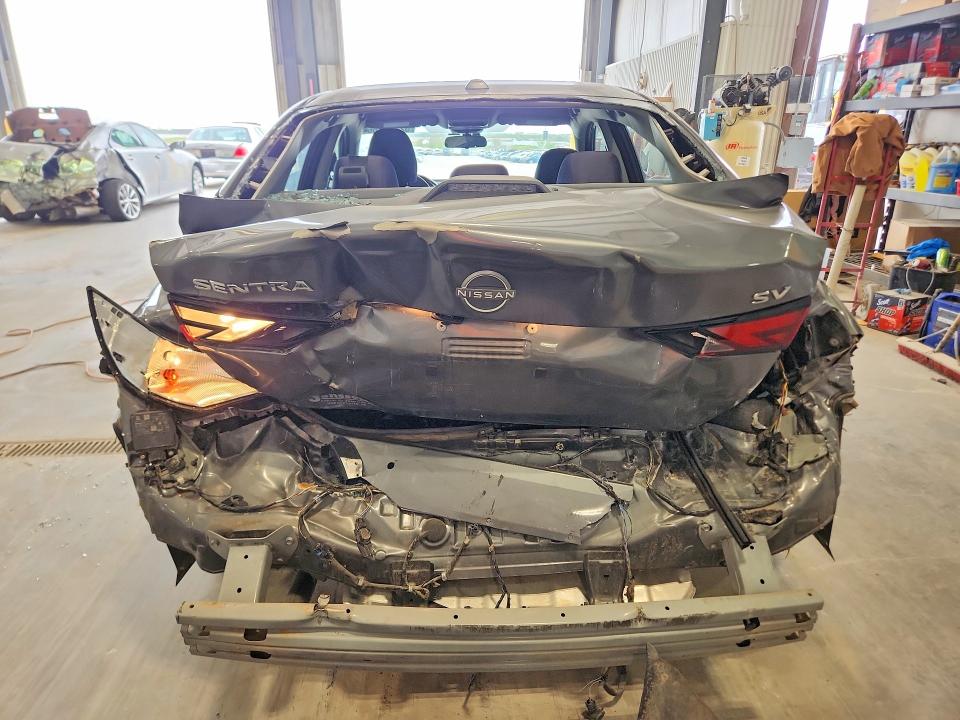 Photo 6 from auction – 2024 NISSAN SENTRA with VIN 3N1AB8CV2RY272530