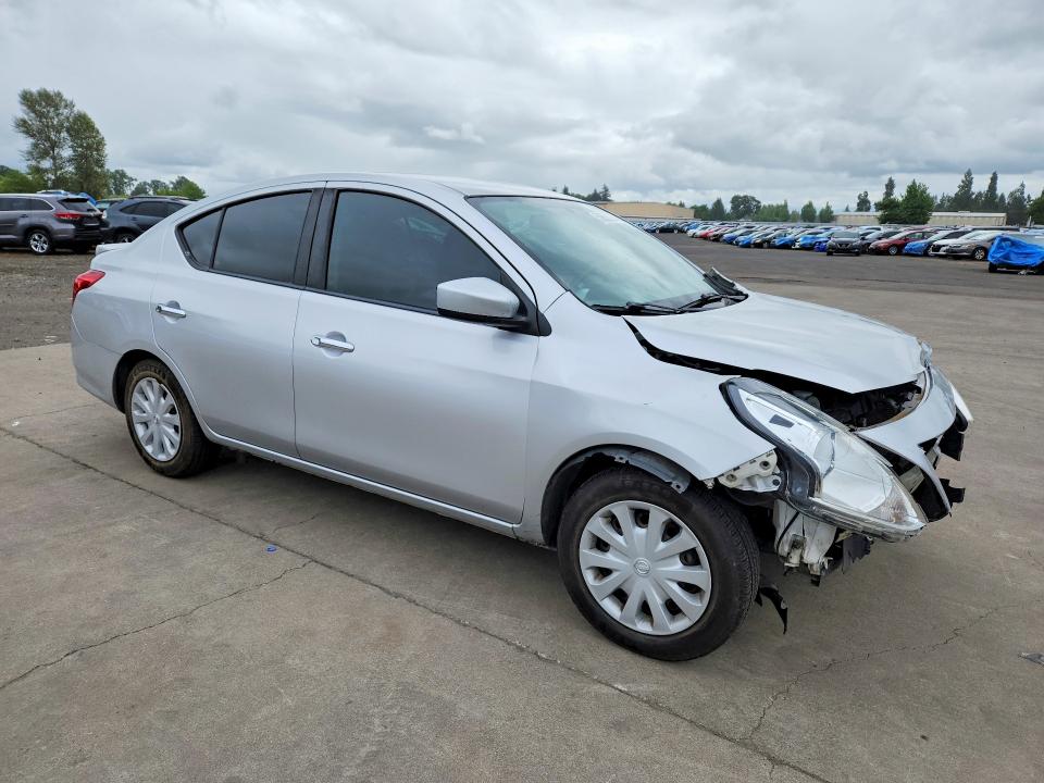 Photo 4 from auction – 2019 NISSAN VERSA with VIN 3N1CN7AP5KL822742