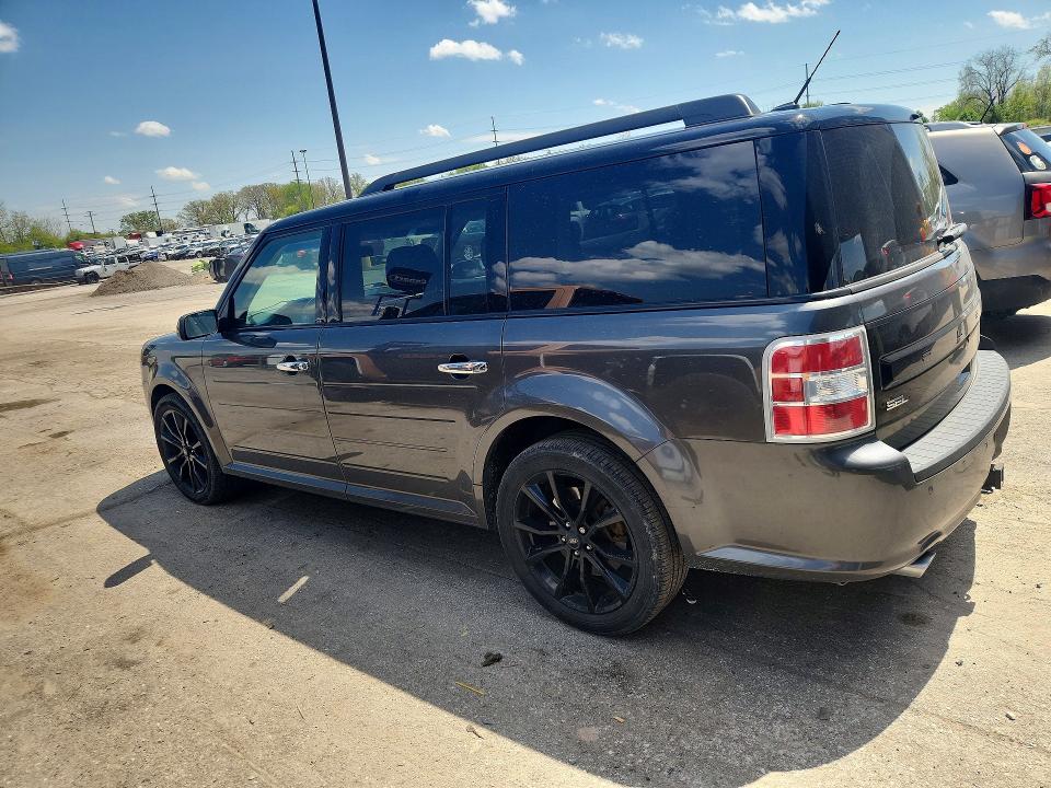 Photo 2 from auction – 2018 FORD FLEX with VIN 2FMHK6C86JBA18712