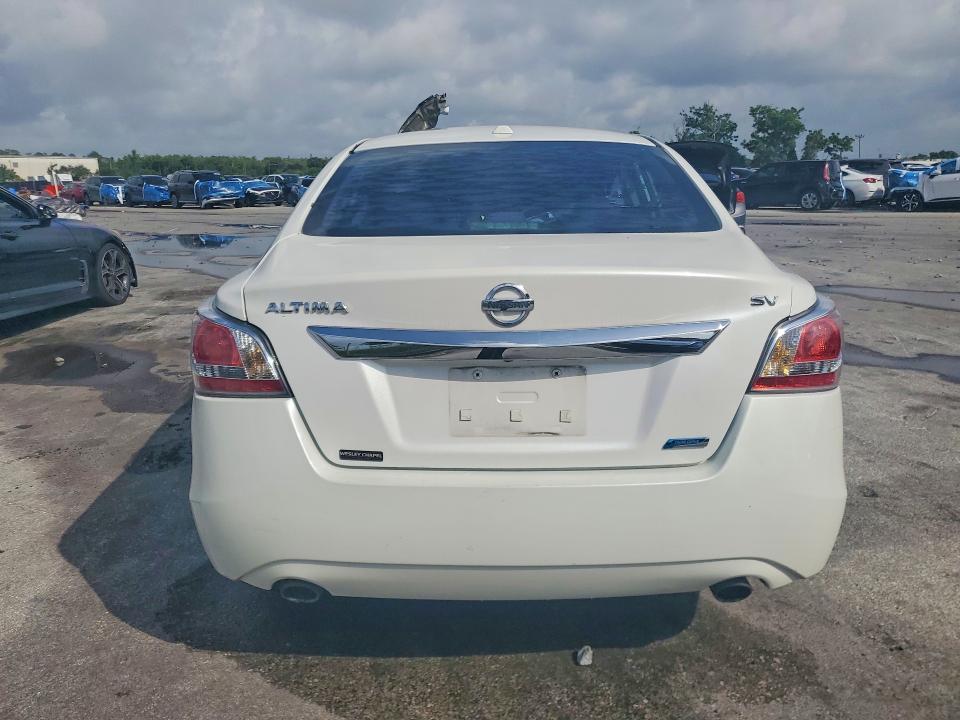 Photo 6 from auction – 2014 NISSAN ALTIMA with VIN 1N4AL3AP3EC317422