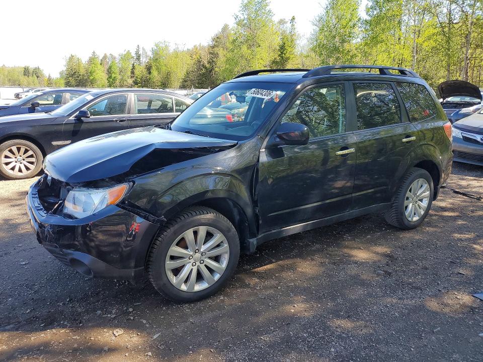 SUBARU FORESTER 2011 with VIN JF2SHCDC8BH727142 - Photo from auction