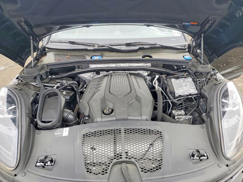 Photo 12 from auction – 2026 PORSCHE MACAN with VIN WP1AA2A55TLB00779
