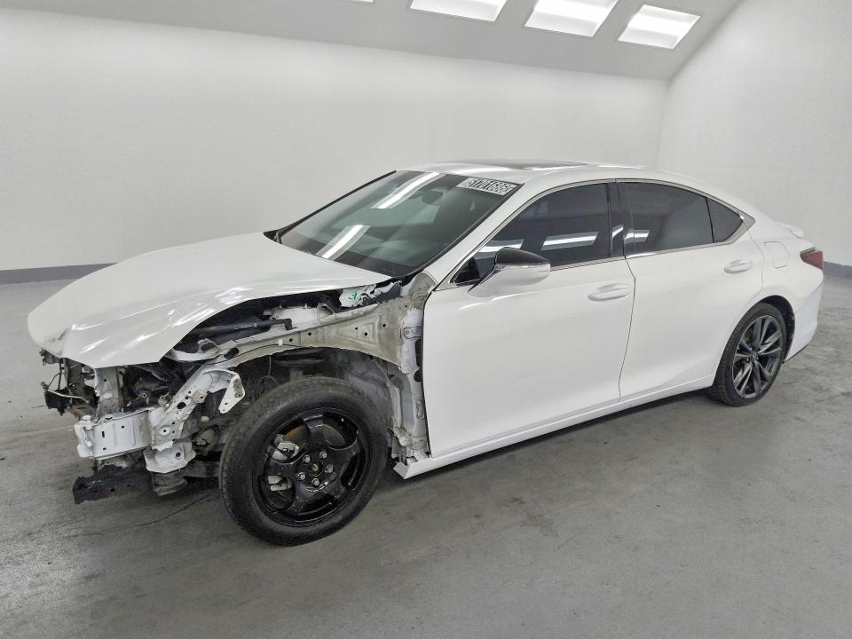 2019 LEXUS ES - Търг №51701686