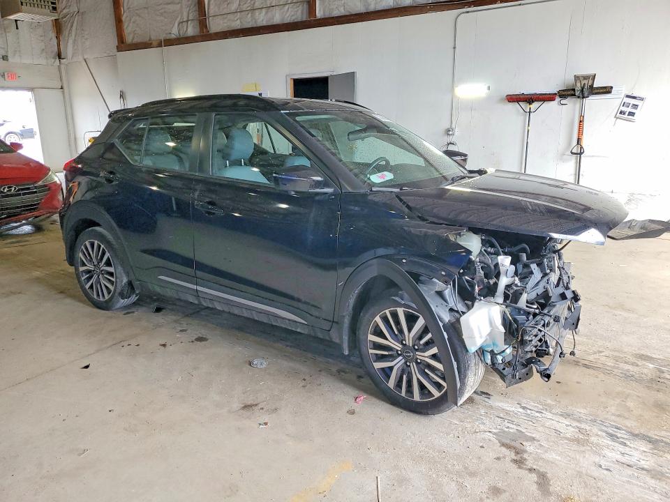 Фото 4 с аукциона – 2021 NISSAN KICKS с VIN 3N1CP5DVXML519032