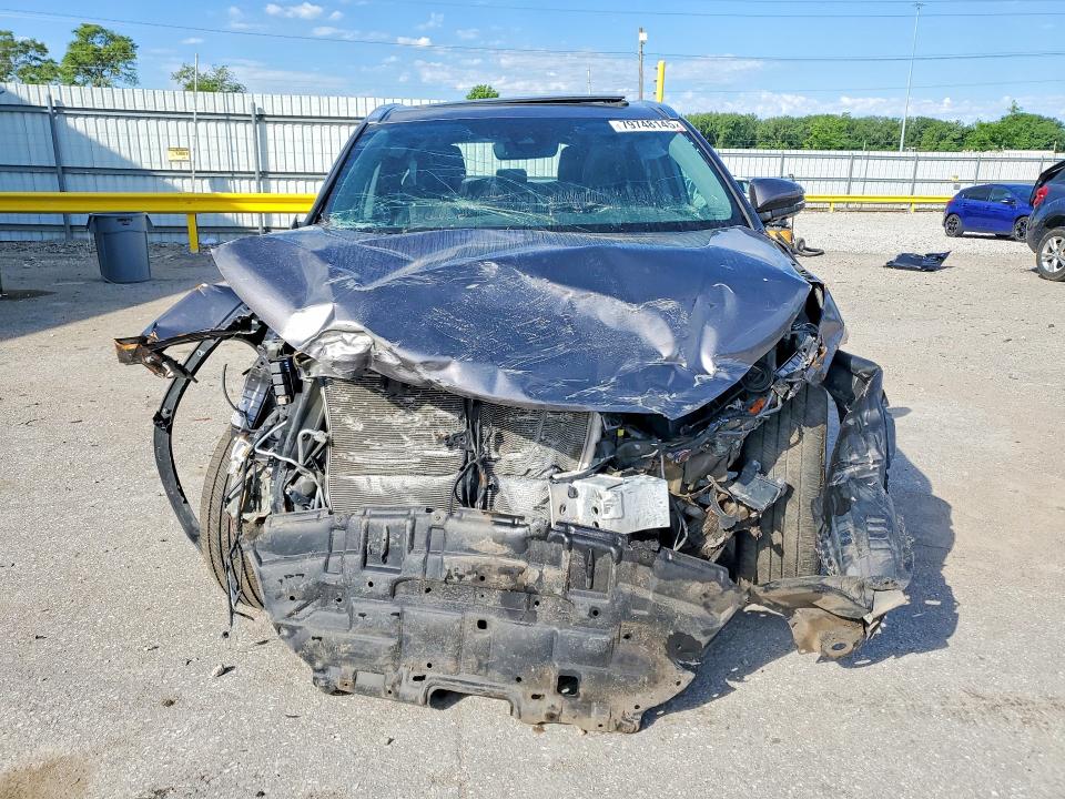 Photo 5 from auction – 2019 TOYOTA HIGHLANDER with VIN 5TDDZRFH8KS995474