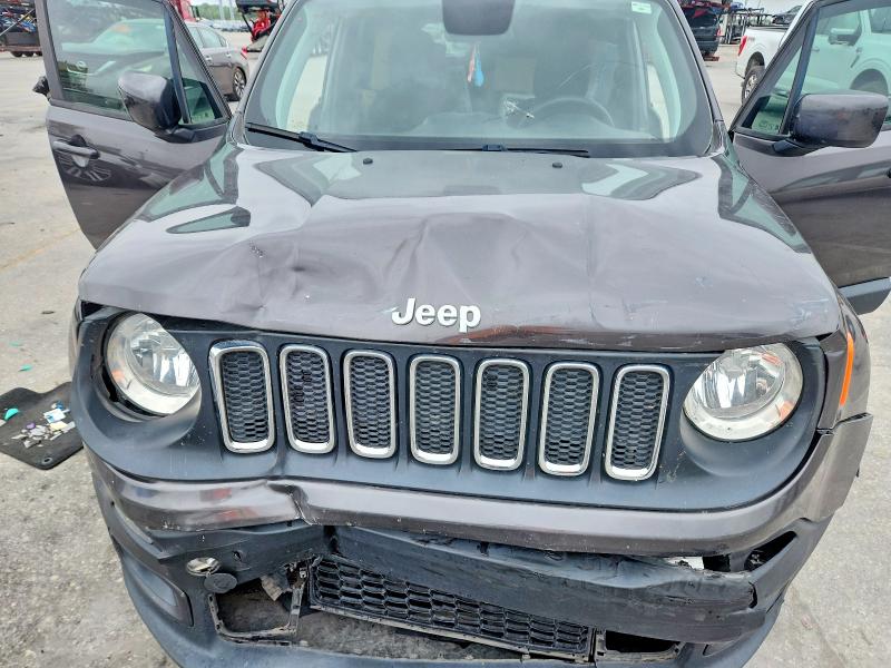 Photo 12 from auction – 2018 JEEP RENEGADE with VIN ZACCJABBXJPJ20797