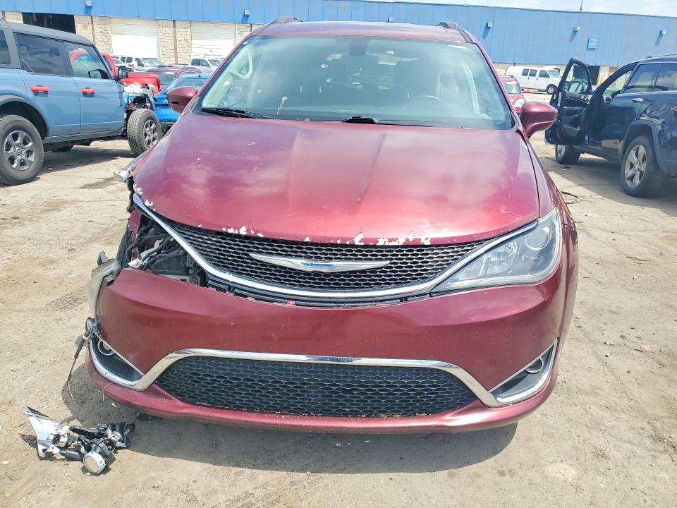 Photo 5 from auction – 2017 CHRYSLER PACIFICA with VIN 2C4RC1BG7HR583795