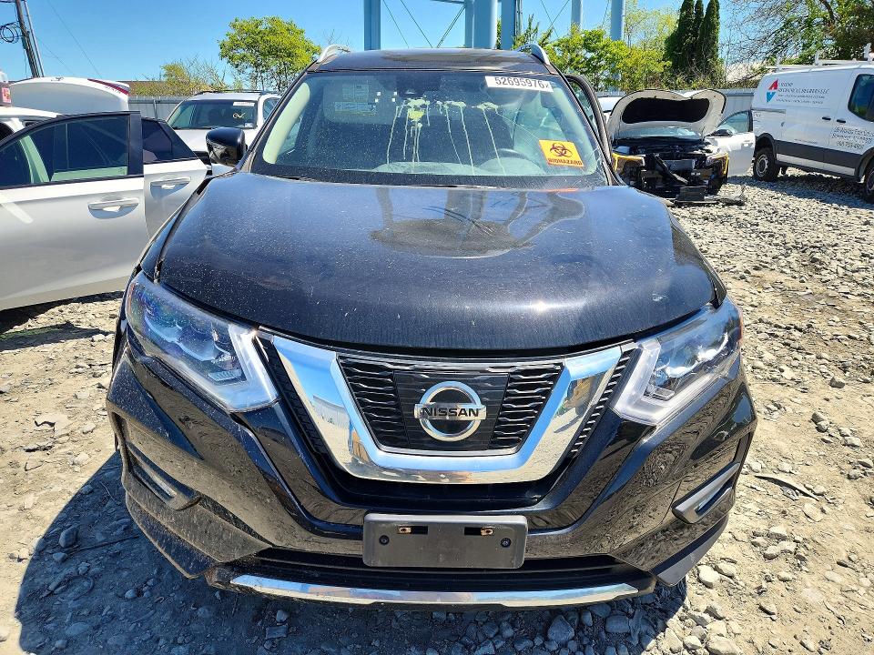 Photo 5 from auction – 2017 NISSAN ROGUE with VIN 5N1AT2MVXHC838152