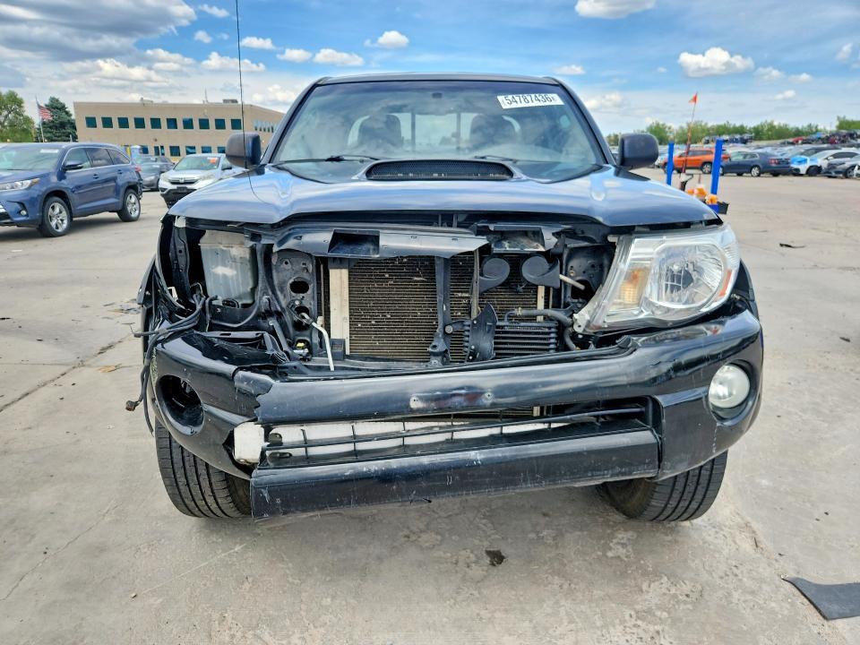 Photo 5 from auction – 2011 TOYOTA TACOMA with VIN 5TFUU4EN9BX019447