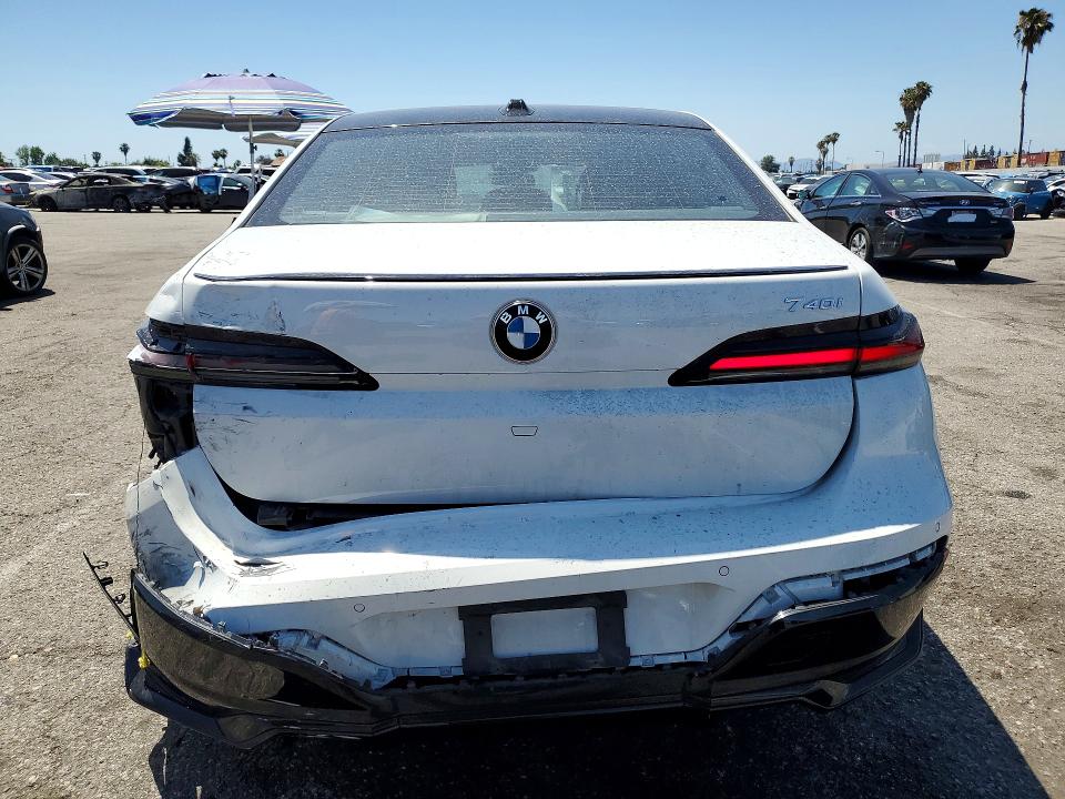 Photo 6 from auction – 2023 BMW 740 with VIN WBA23EH00PCM83724