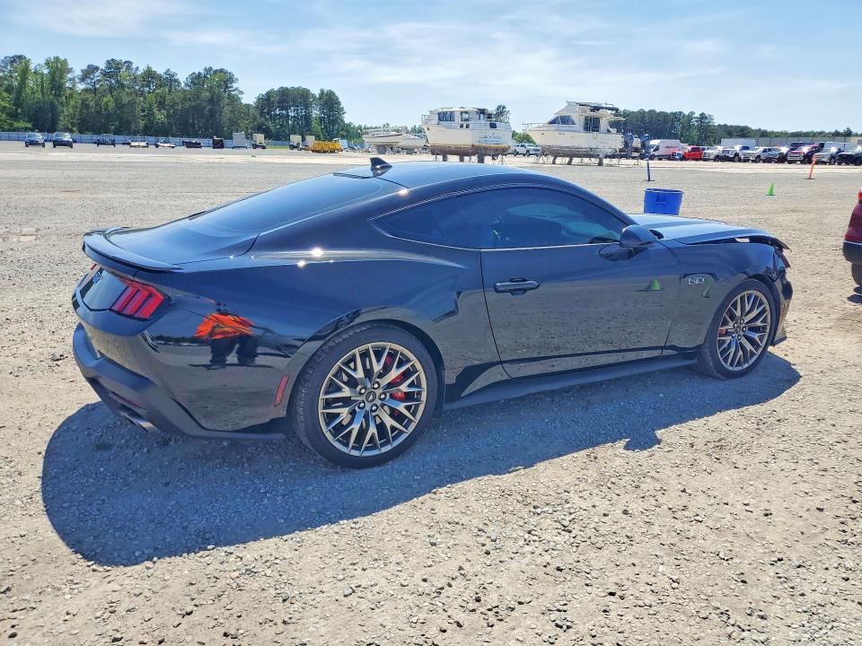 Photo 3 from auction – 2024 FORD MUSTANG with VIN 1FA6P8CF6R5430271
