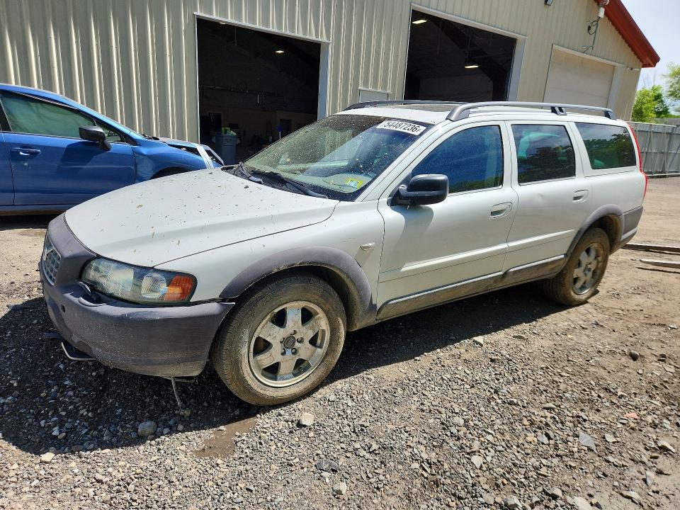 VOLVO XC70 2004 with VIN YV1SZ59H941141325 - Photo from auction