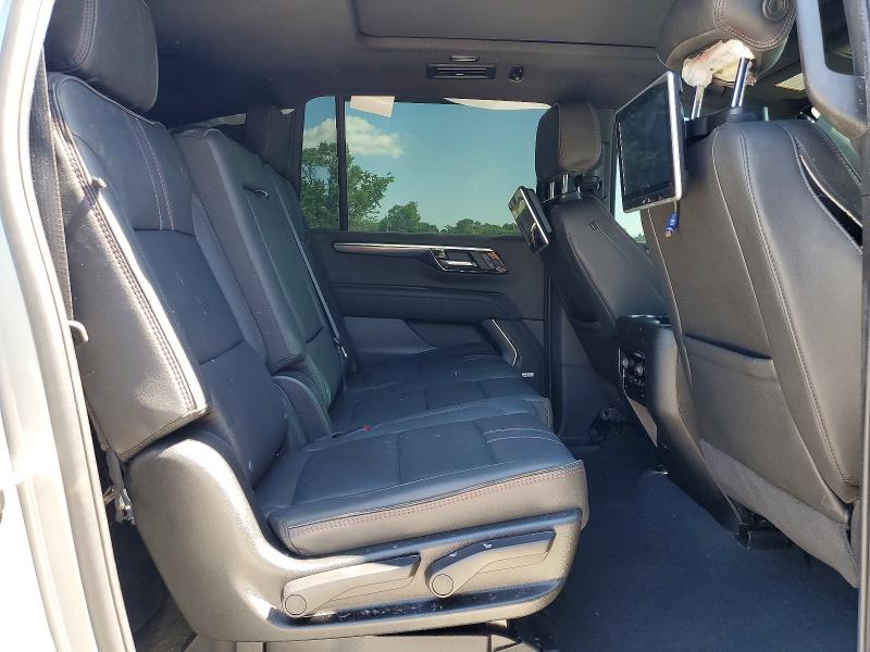 Photo 11 from auction – 2026 CHEVROLET SUBURBAN with VIN 1GNS6EKD2TR175121