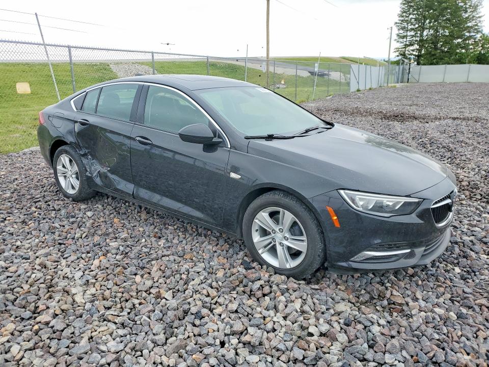 Photo 4 from auction – 2018 BUICK REGAL with VIN W04GL6SX4J1153988