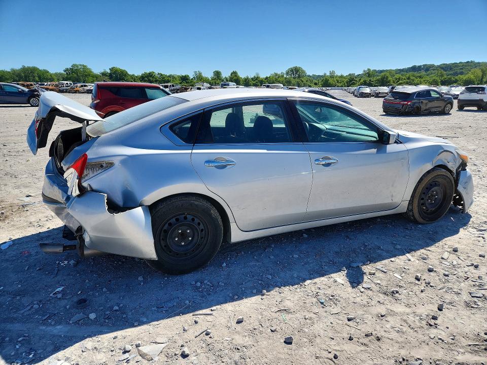 Photo 3 from auction – 2016 NISSAN ALTIMA with VIN 1N4AL3AP3GC229862