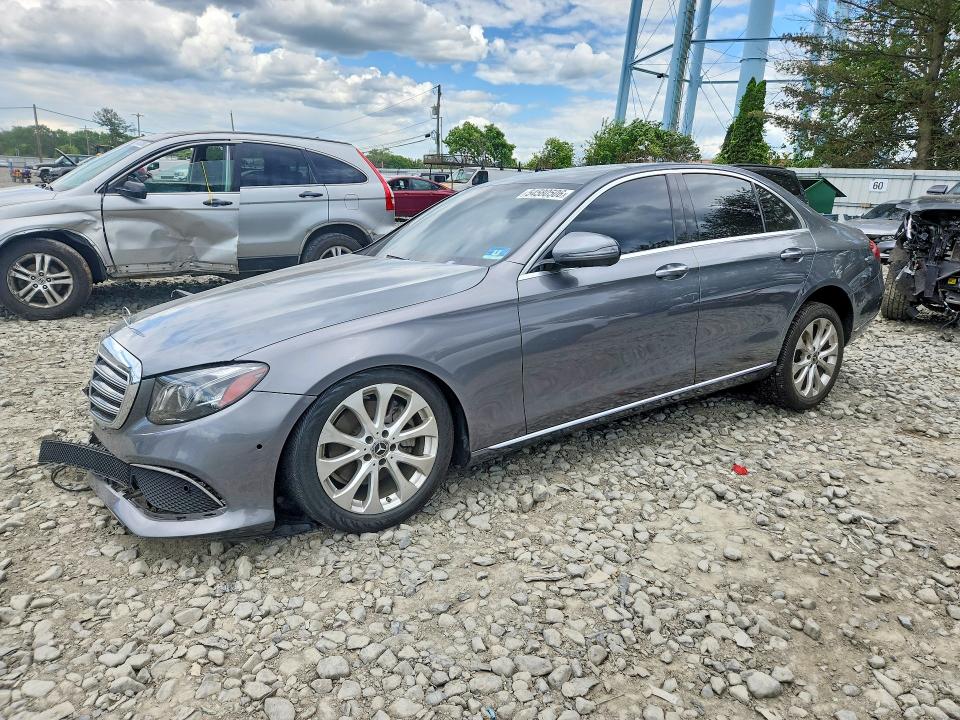 Zdjęcie 1 z aukcji – 2018 MERCEDES-BENZ E z VIN WDDZF4KB4JA310083