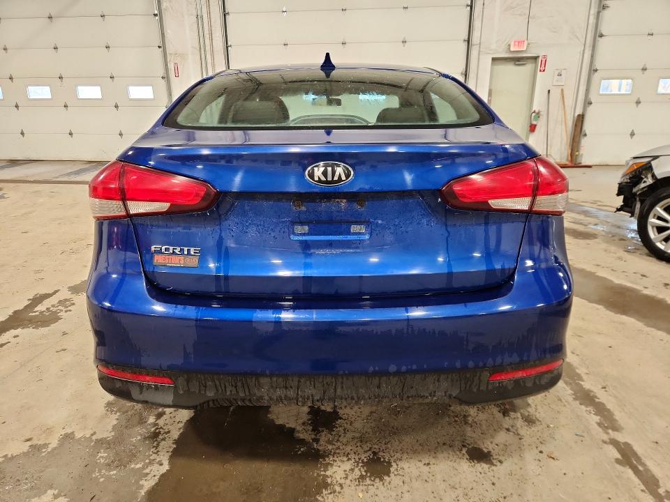 Photo 6 from auction – 2018 KIA FORTE with VIN 3KPFK4A78JE258749