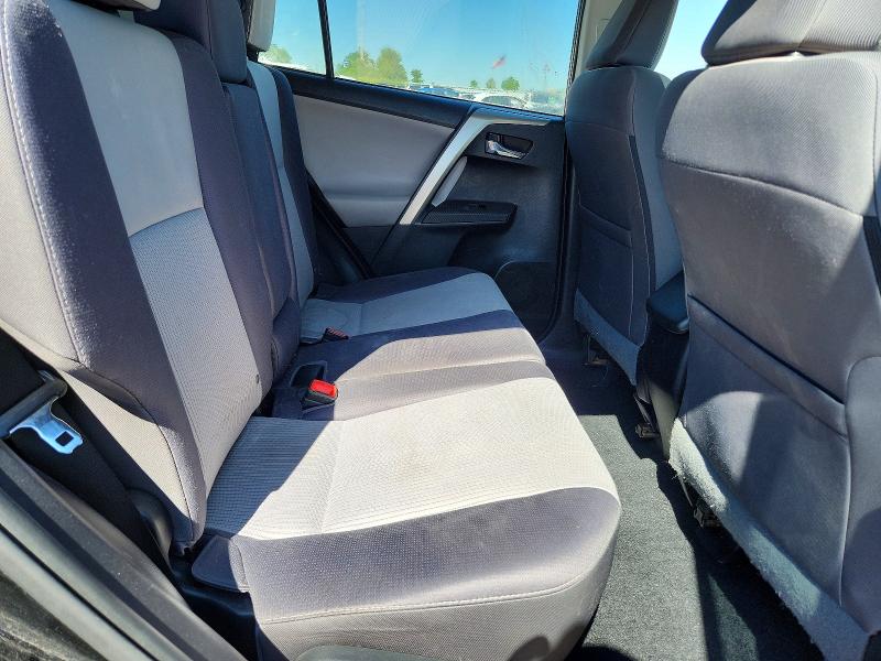 Photo 11 from auction – 2014 TOYOTA RAV4 with VIN 2T3RFREV2EW183337