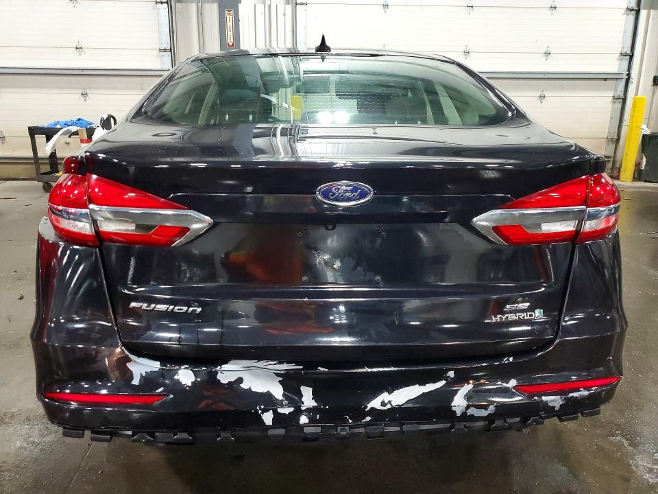 Photo 6 from auction – 2019 FORD FUSION with VIN 3FA6P0LU3KR182757