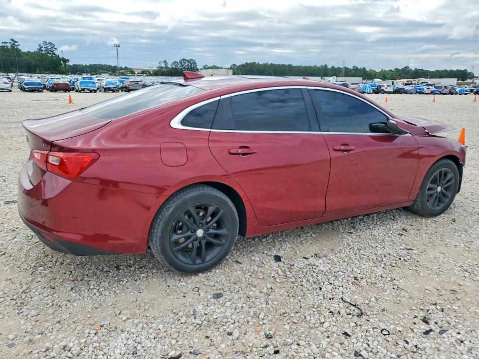 Photo 3 from auction – 2018 CHEVROLET MALIBU with VIN 1G1ZD5ST1JF206029