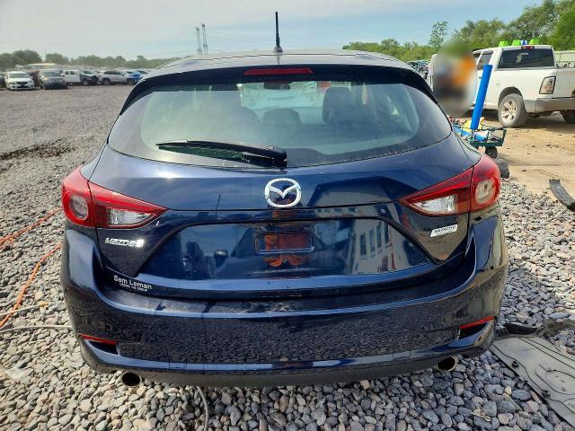 Photo 6 from auction – 2018 MAZDA 3 with VIN 3MZBN1L32JM227532
